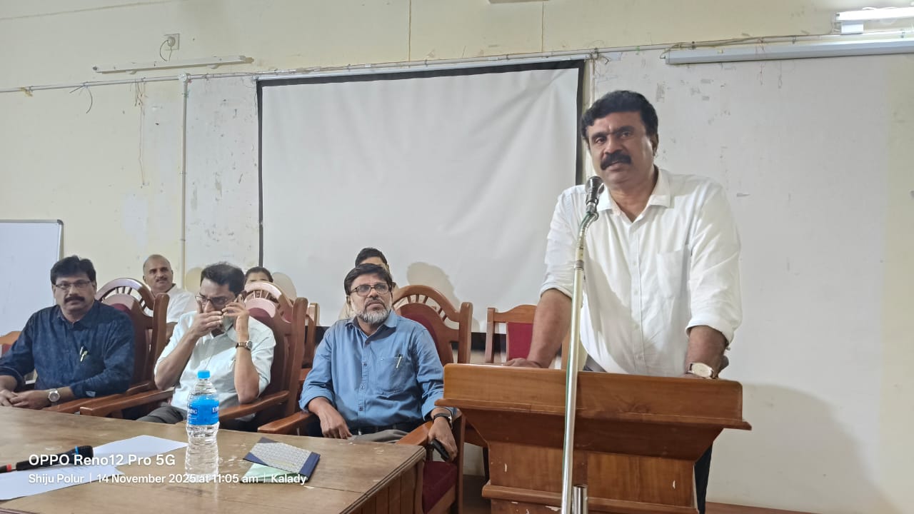 സംസ്കൃത ദിനാചരണം ഡിസംബർ അഞ്ചിന്  സംസ്കൃത സർവ്വകലാശാലയിൽ