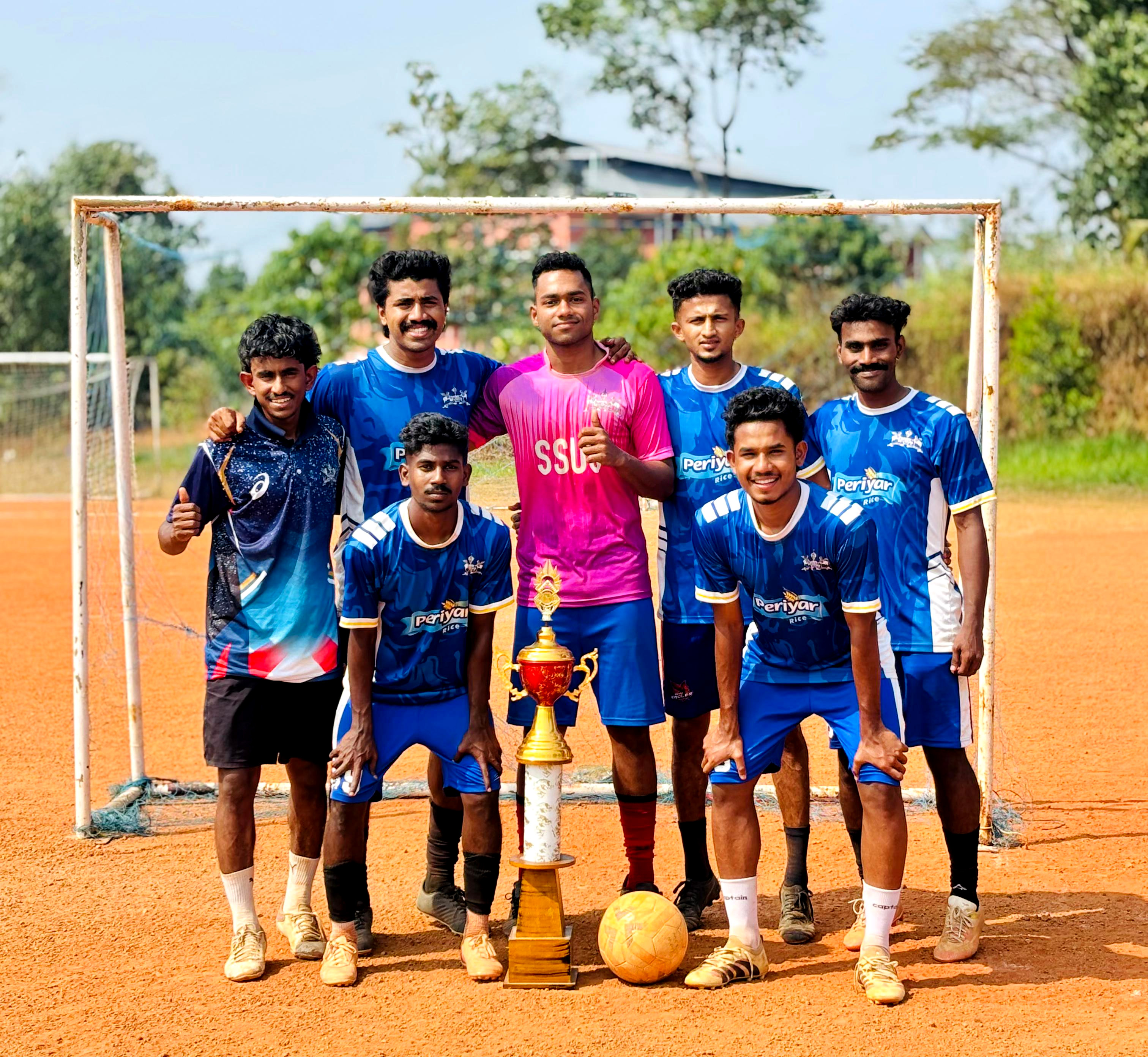 സംസ്കൃത സർവ്വകലാശാലയ്ക്ക് വീണ്ടും കിരീടം