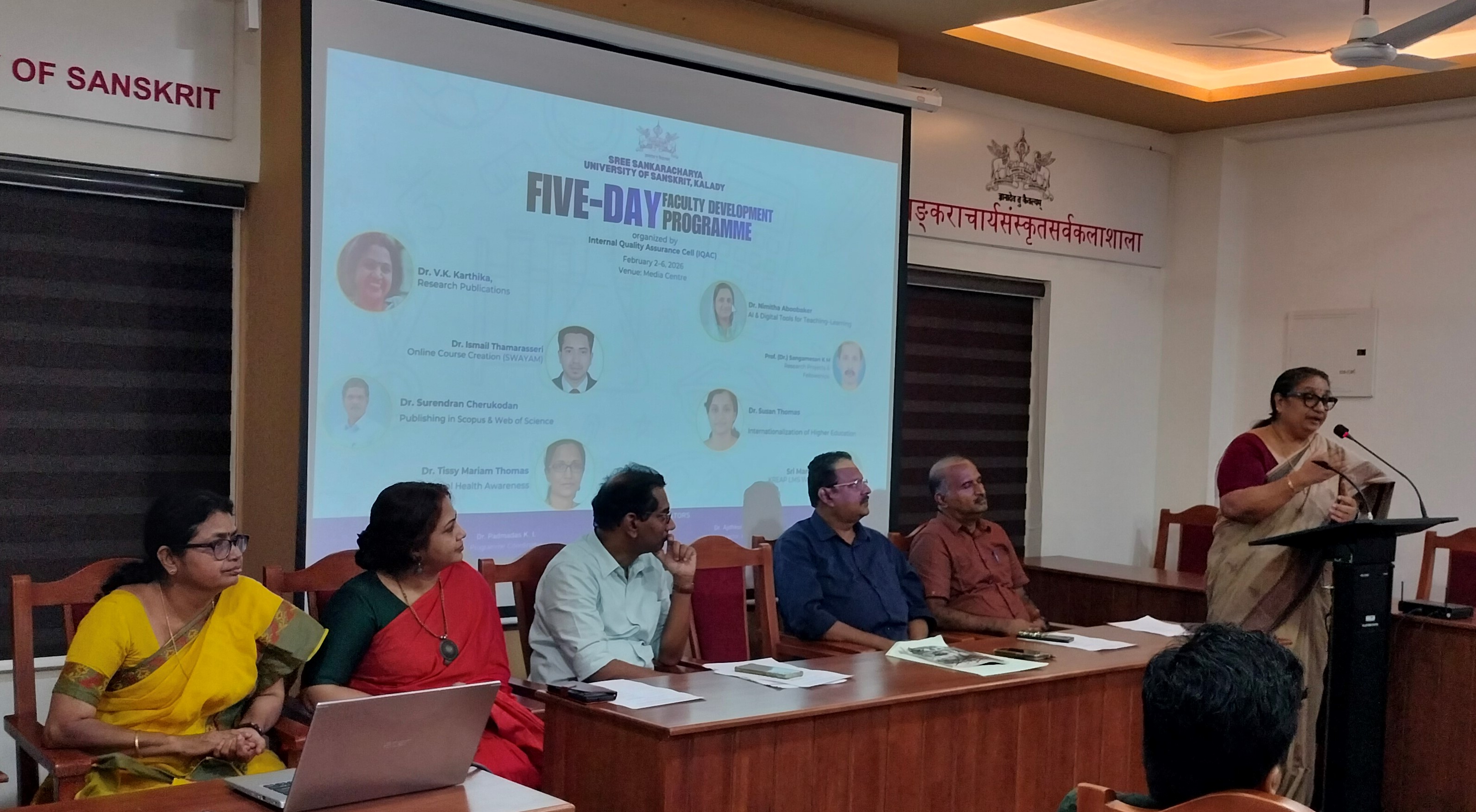 (1) 	സംസ്കൃത സർവ്വകലാശാലയിൽ പിഎച്ച്.ഡി. പ്രവേശനം; (2) ഫാക്കൽറ്റി ഡെവലപ്മെന്റ് പ്രോഗ്രാം